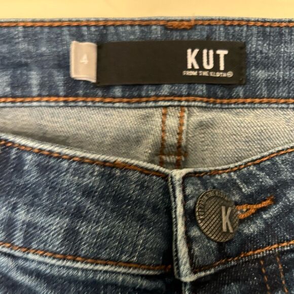 Kut from the Kloth SZ 4 Cathrine Boyfriend Medium Wash 29' Inseam Minimalist - Picture 3 of 4